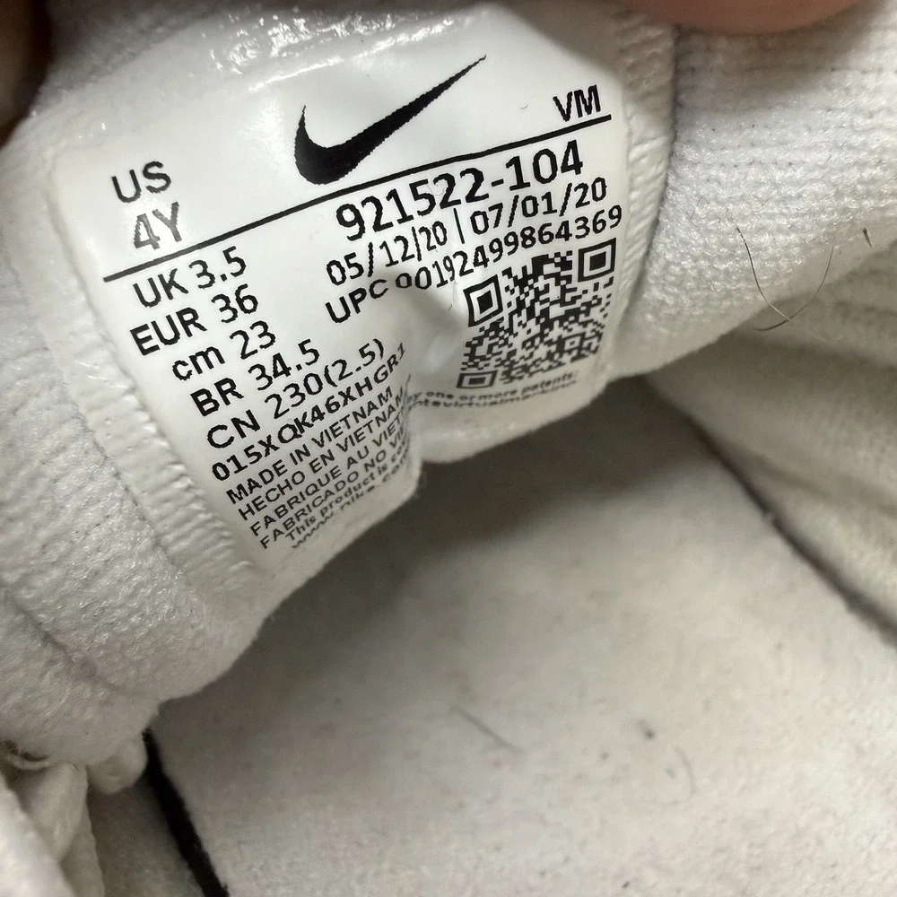 Nike Air Max 97 GS White Metallic Silver Kids Sneaker 921522-104 Size 4Y / 5.5W